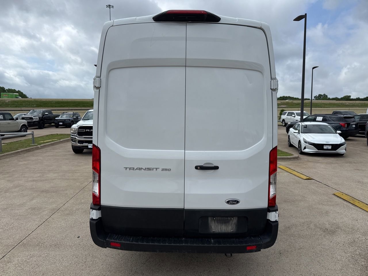 Used 2023 Ford Transit 250 148 High Roof Extended image 8