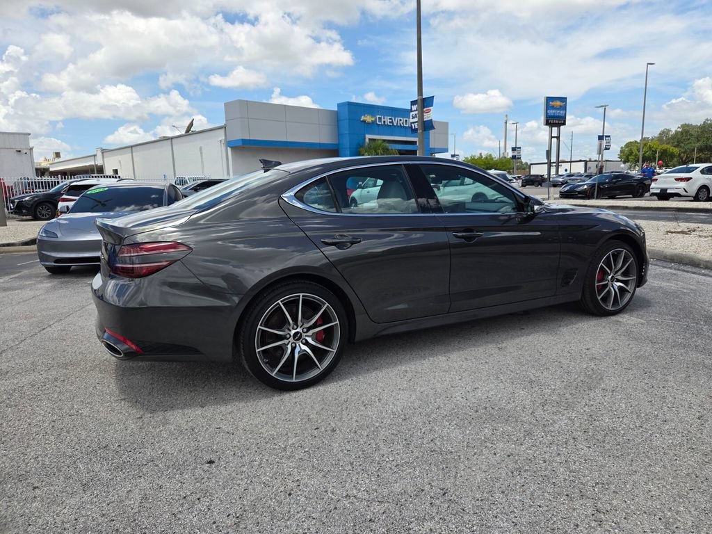 Used 2025 Genesis G70 2.5T RWD image 12