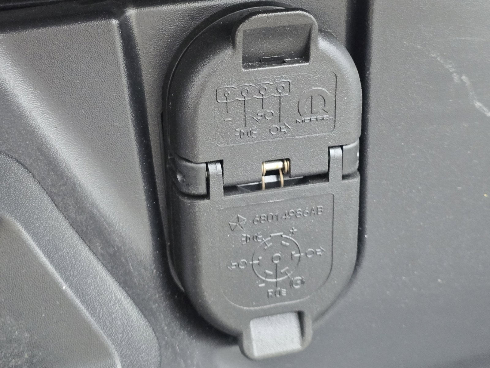 Used 2019 RAM 1500 Classic Warlock image 10