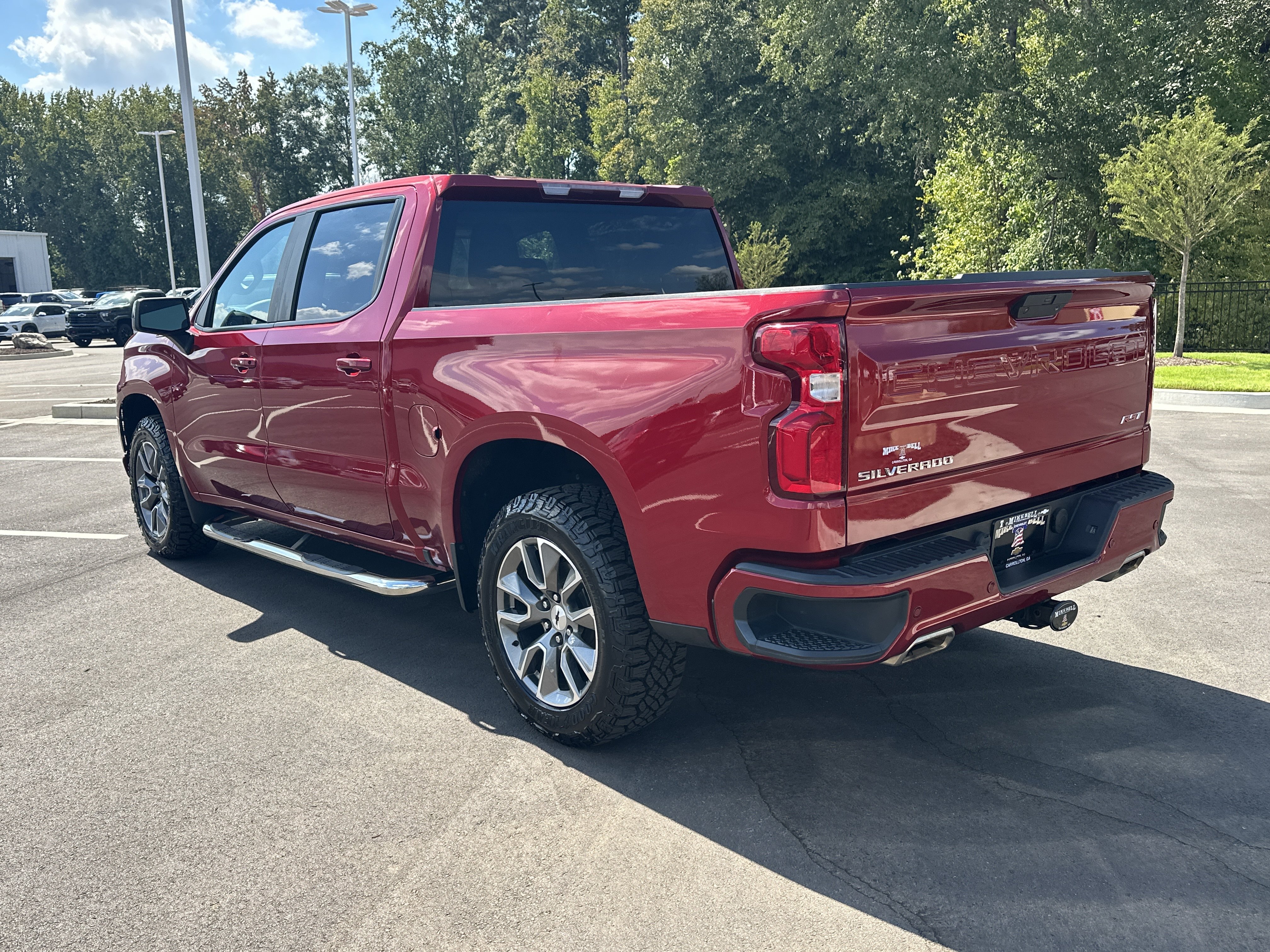 Used 2022 Chevrolet Silverado 1500 RST w/ Safety Package AWD/4WD image 6