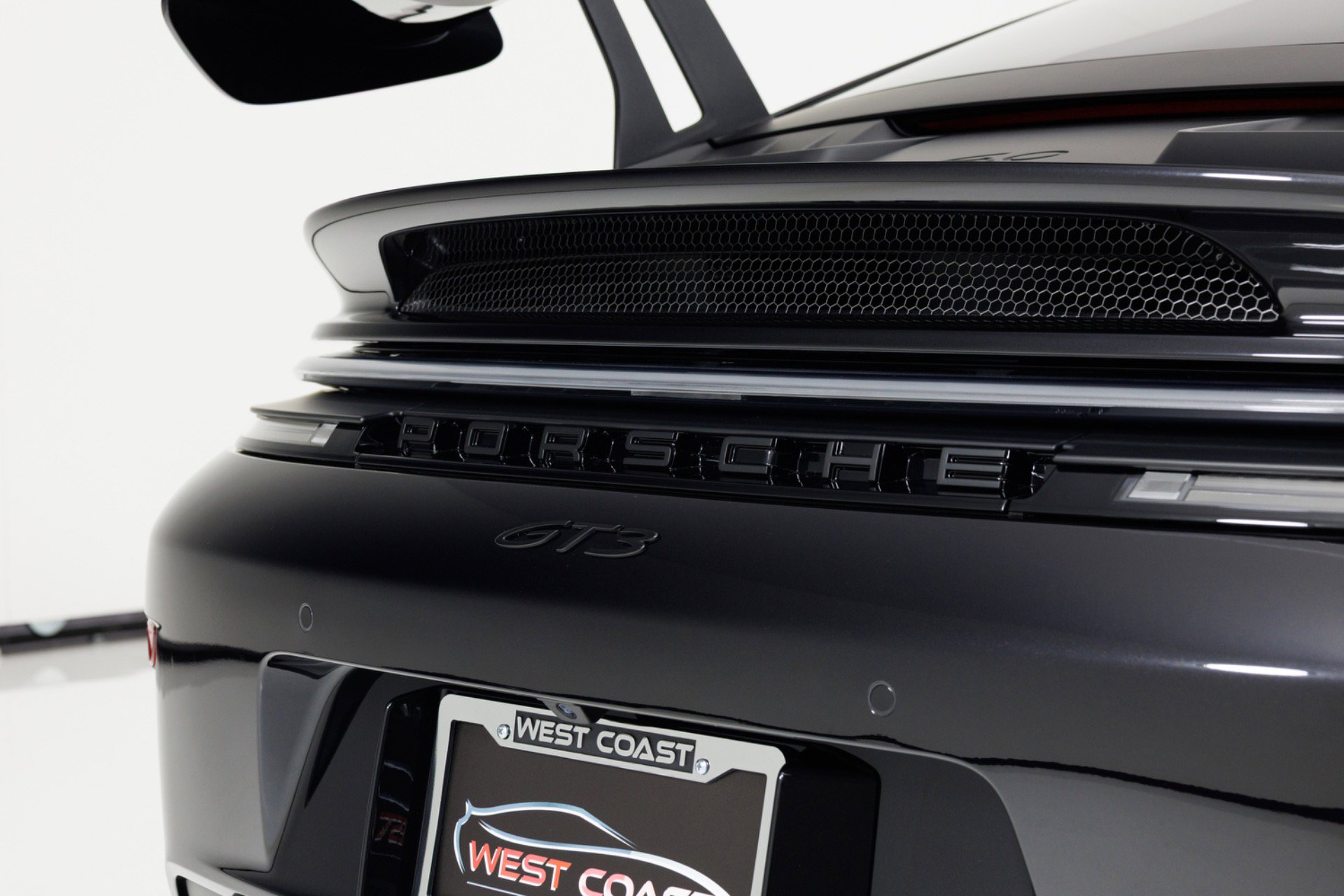 Used 2025 Porsche 911 GT3 RWD image 72
