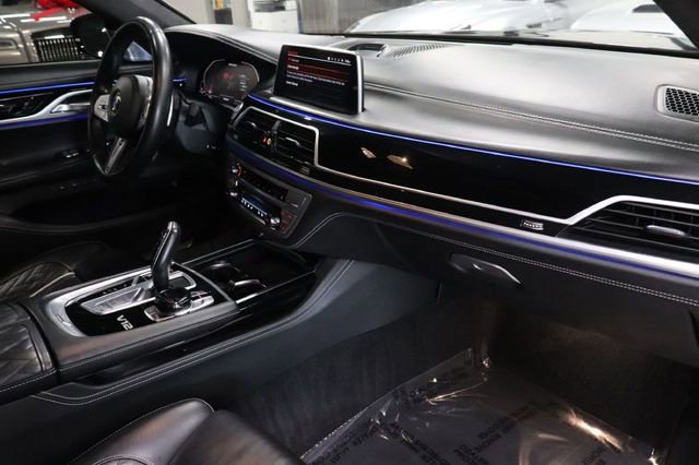 Used 2021 BMW M760i xDrive w/ Luxury Rear Seating Package image 30