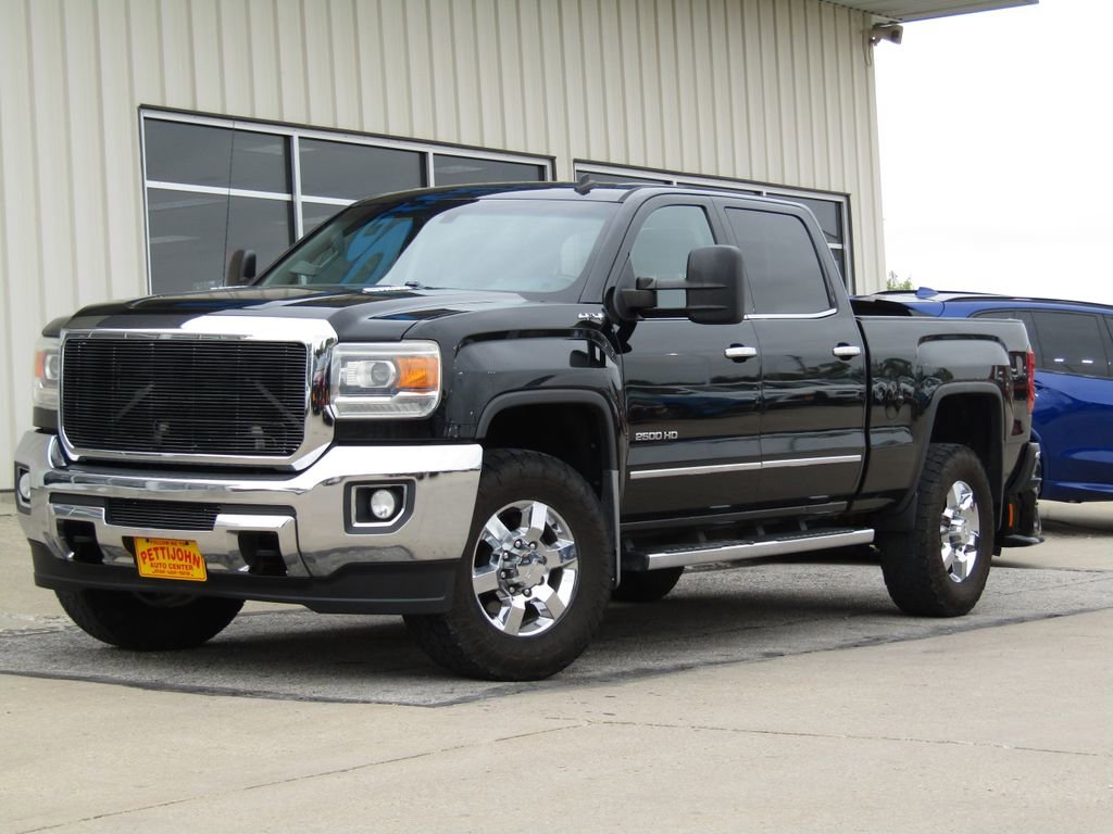 Used 2015 GMC Sierra 2500 SLT w/ Duramax Plus Package AWD/4WD image 12
