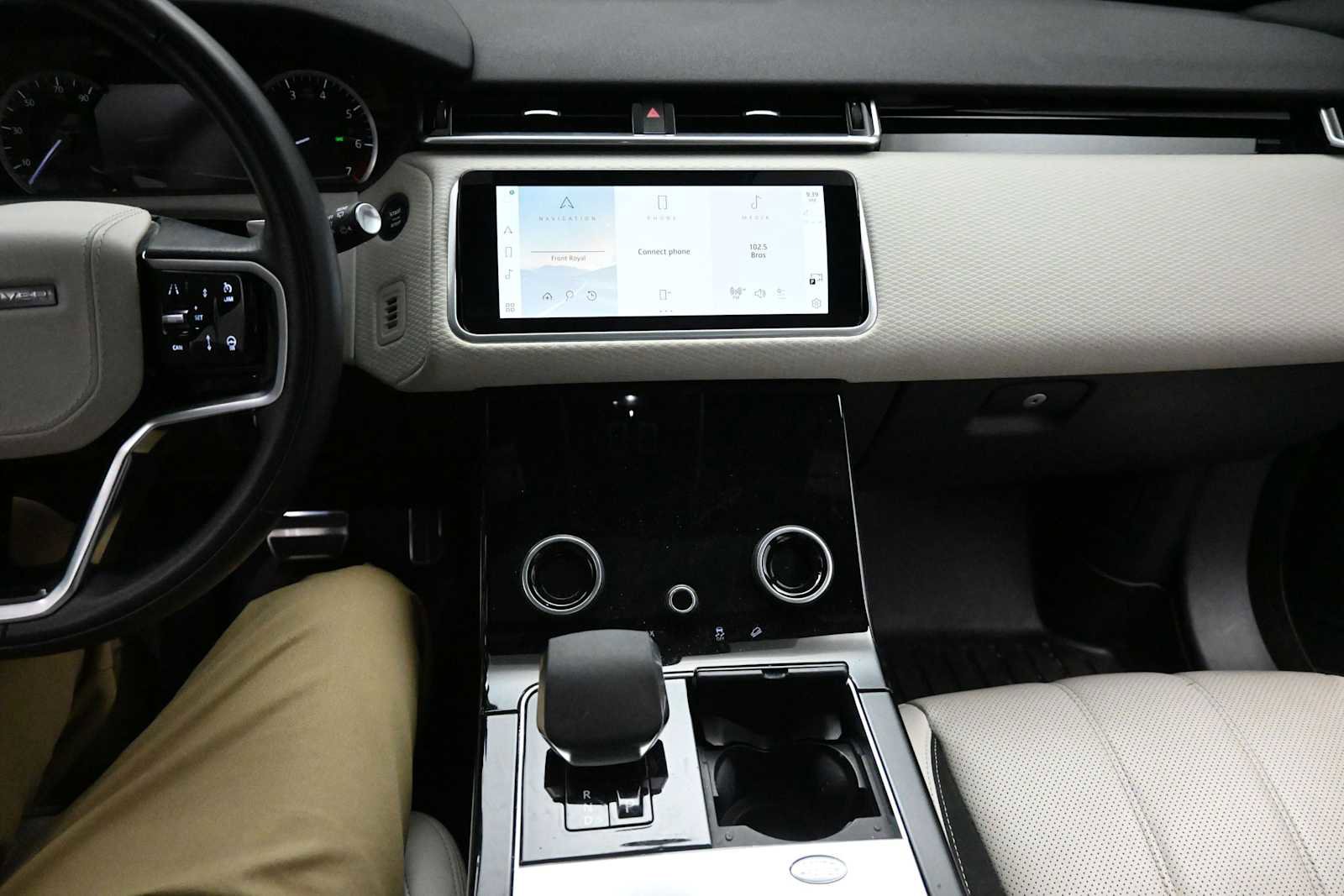 Used 2023 Land Rover Range Rover Velar R-Dynamic S AWD/4WD image 14