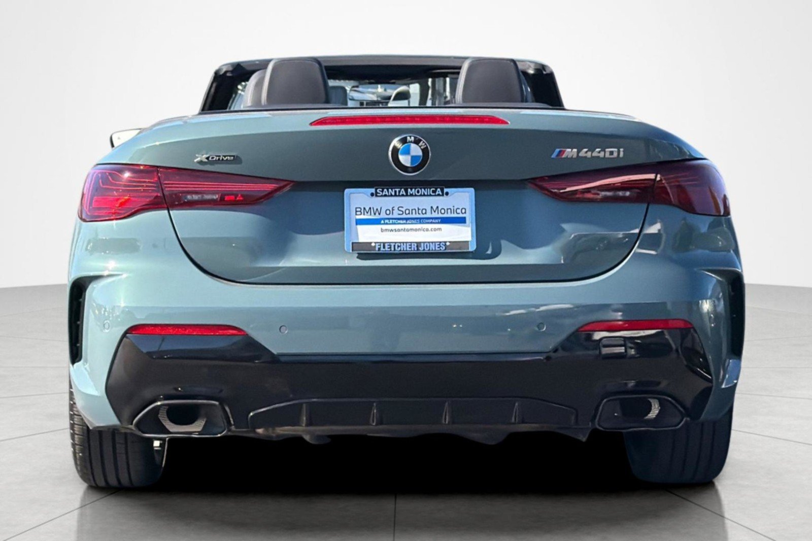 Used 2025 BMW 440i xDrive Convertible w/ Premium Package AWD/4WD image 4