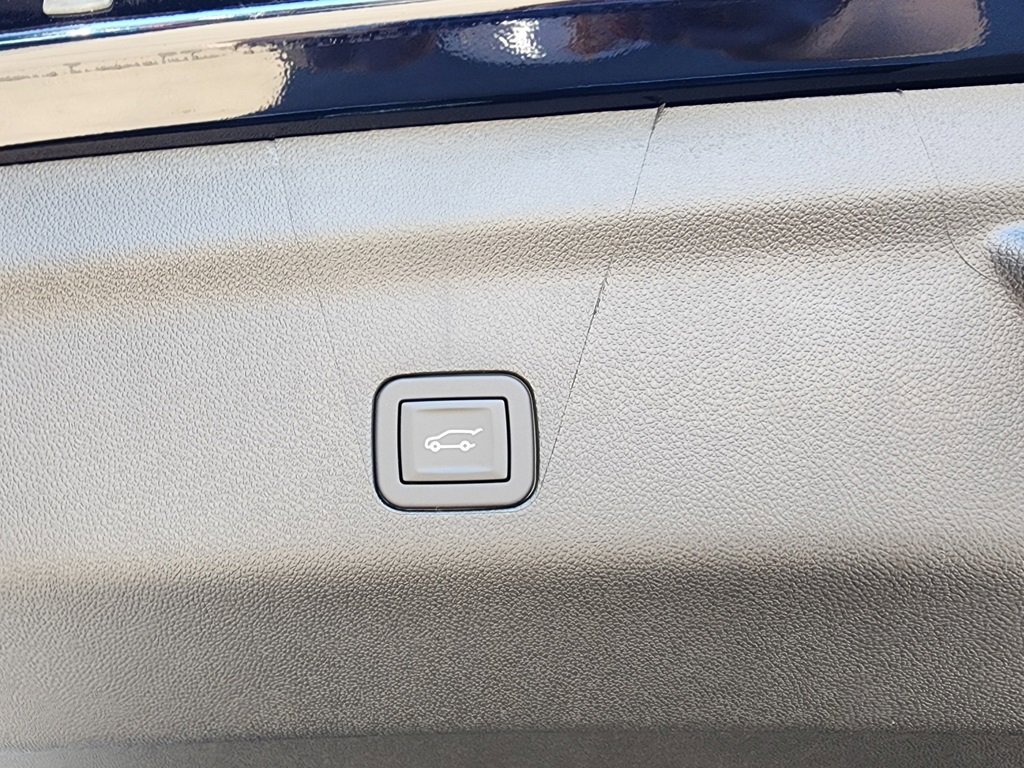 New 2026 GMC Yukon XL Denali w/ Sun & Power Step Package image 56