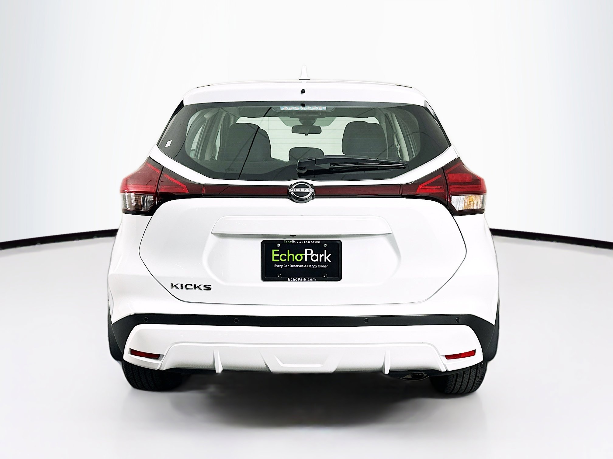 Used 2024 Nissan Kicks S image 7