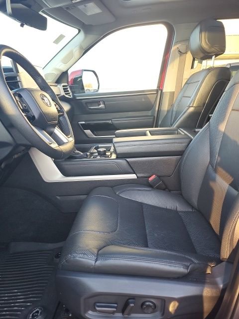 Used 2022 Toyota Tundra Limited image 10