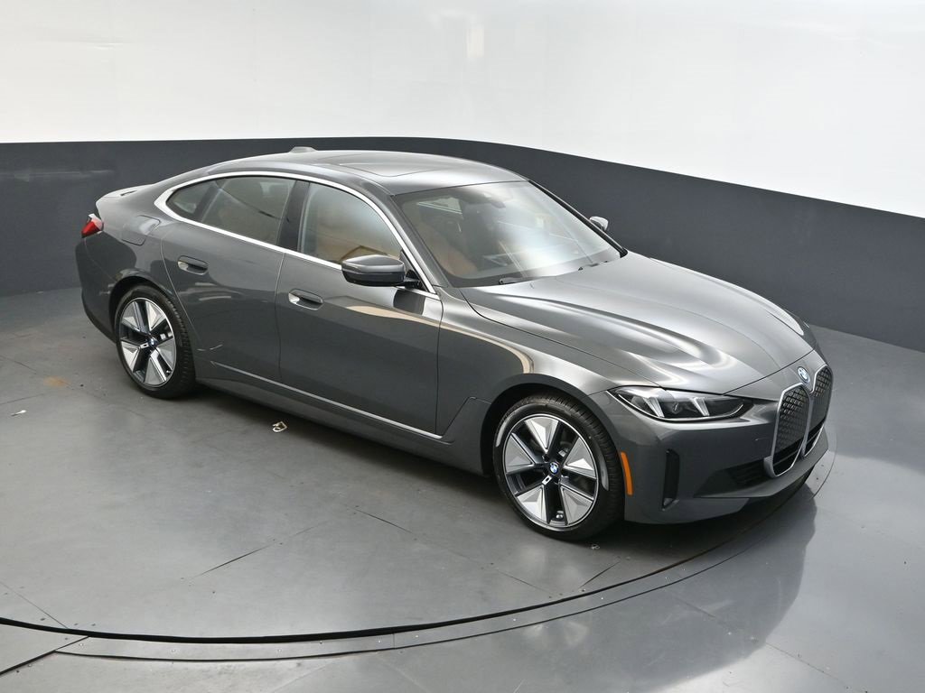 New 2025 BMW i4 eDrive40 w/ Premium Package image 36