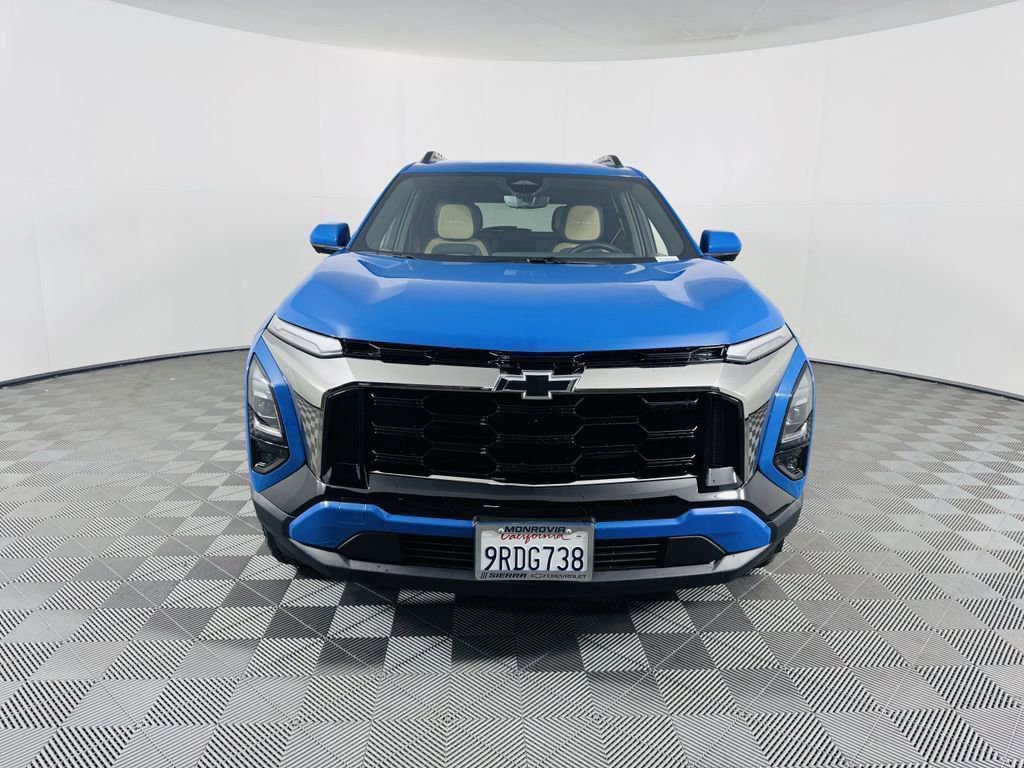 Used 2025 Chevrolet Equinox ACTIV w/ Safety and Technology Package image 3