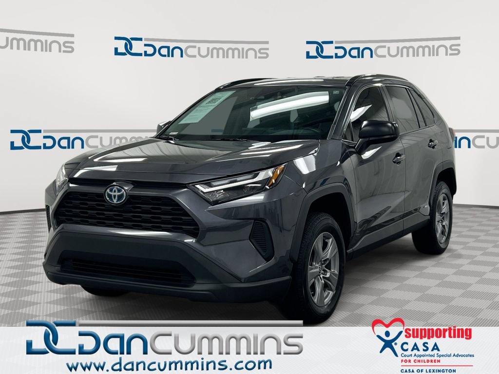 Used 2023 Toyota RAV4 LE AWD/4WD image 1