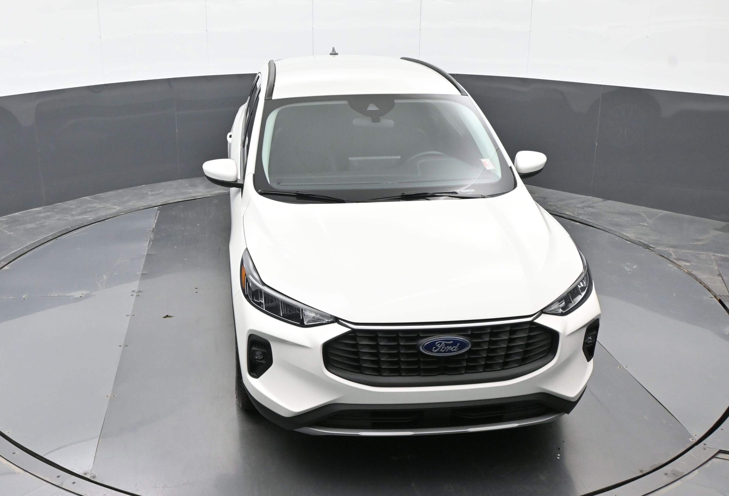 Used 2023 Ford Escape SE image 30