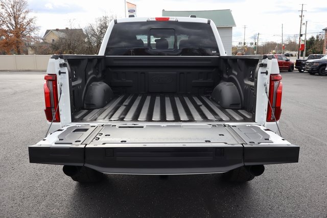 New 2025 Ford F150 Lariat w/ Equipment Group 502A High image 21
