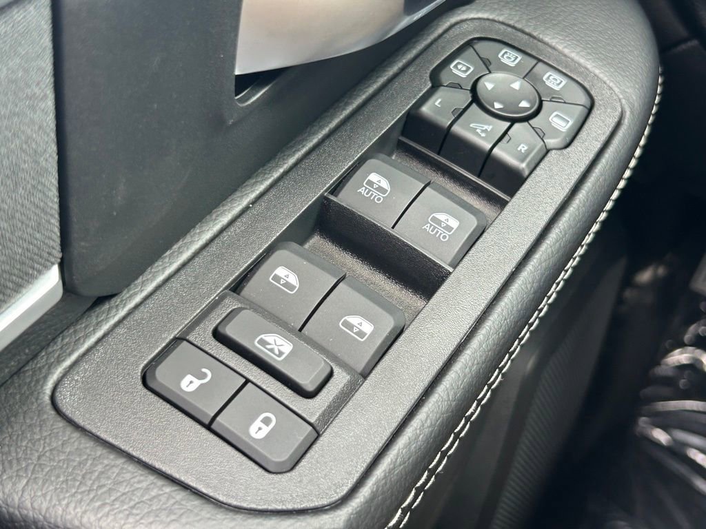 New 2025 RAM 2500 Big Horn image 33