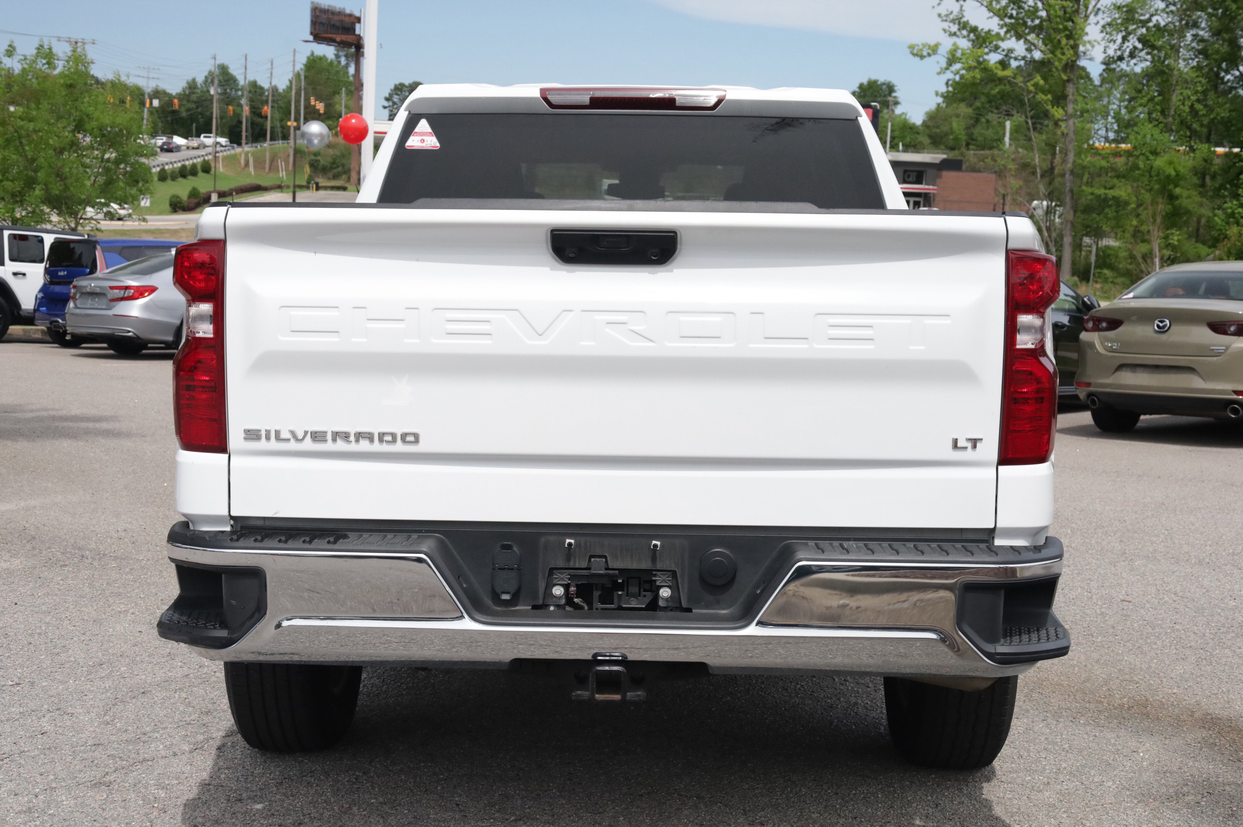 Used 2025 Chevrolet Silverado 1500 LT image 4