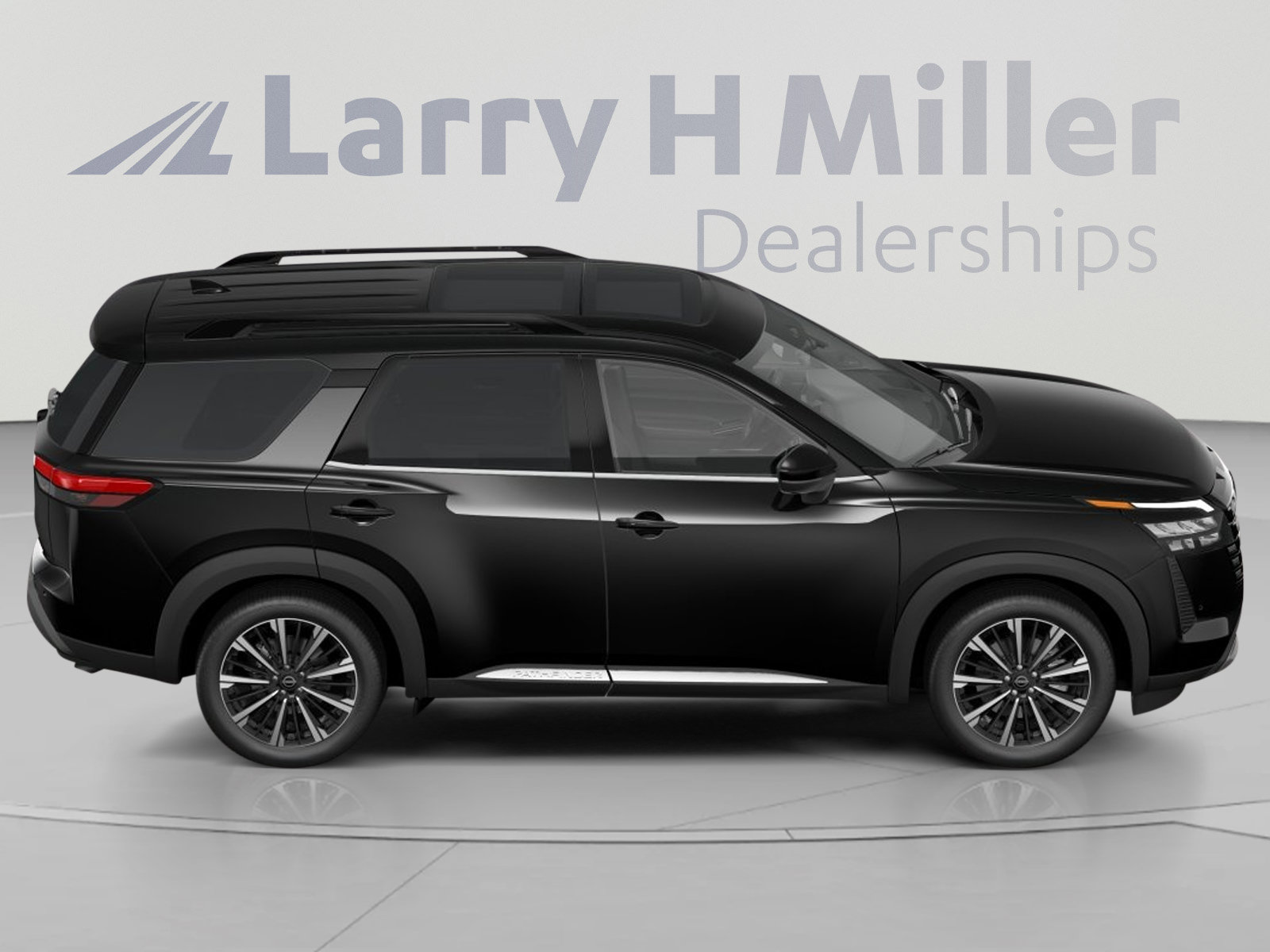 New 2026 Nissan Pathfinder Platinum FWD image 4