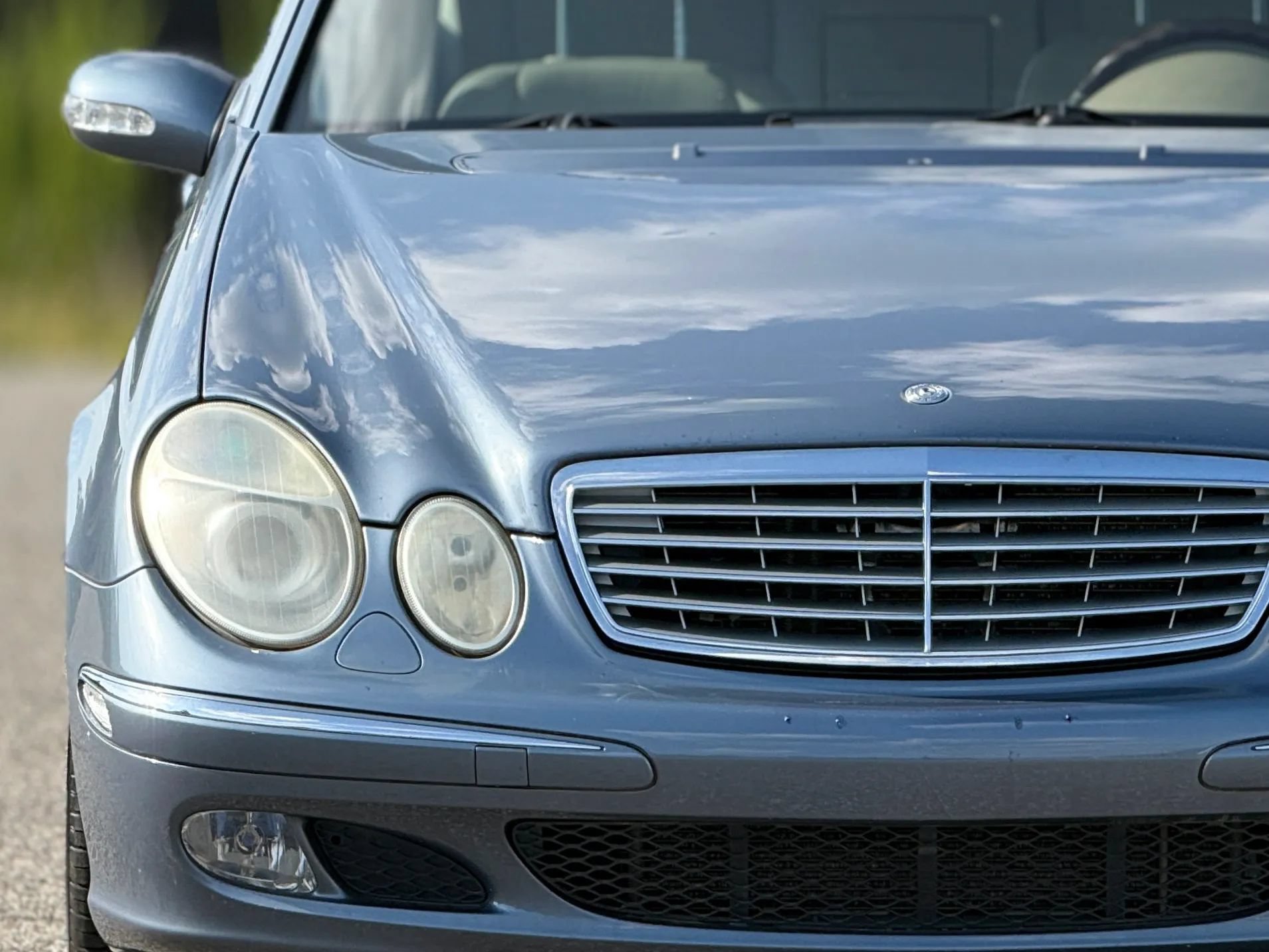 Used 2004 Mercedes-Benz E 500 4MATIC Sedan image 11