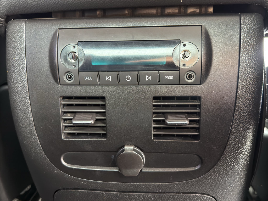 Used 2008 Chevrolet Avalanche LT w/ LT Preferred Equipment Group AWD/4WD image 12