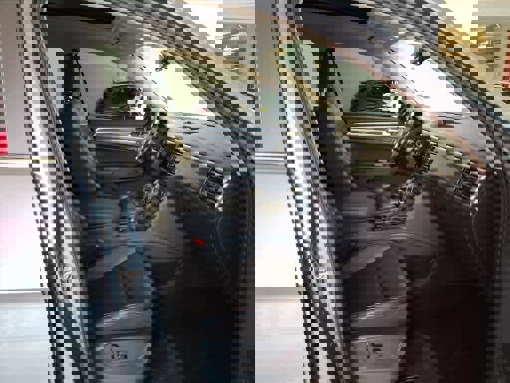 Used 2019 Volkswagen Atlas SEL image 20