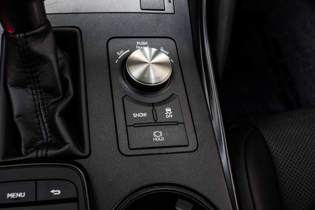 Used 2024 Lexus IS 350 F Sport RWD image 25