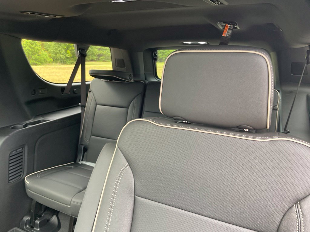 New 2026 Chevrolet Suburban Premier AWD/4WD image 38