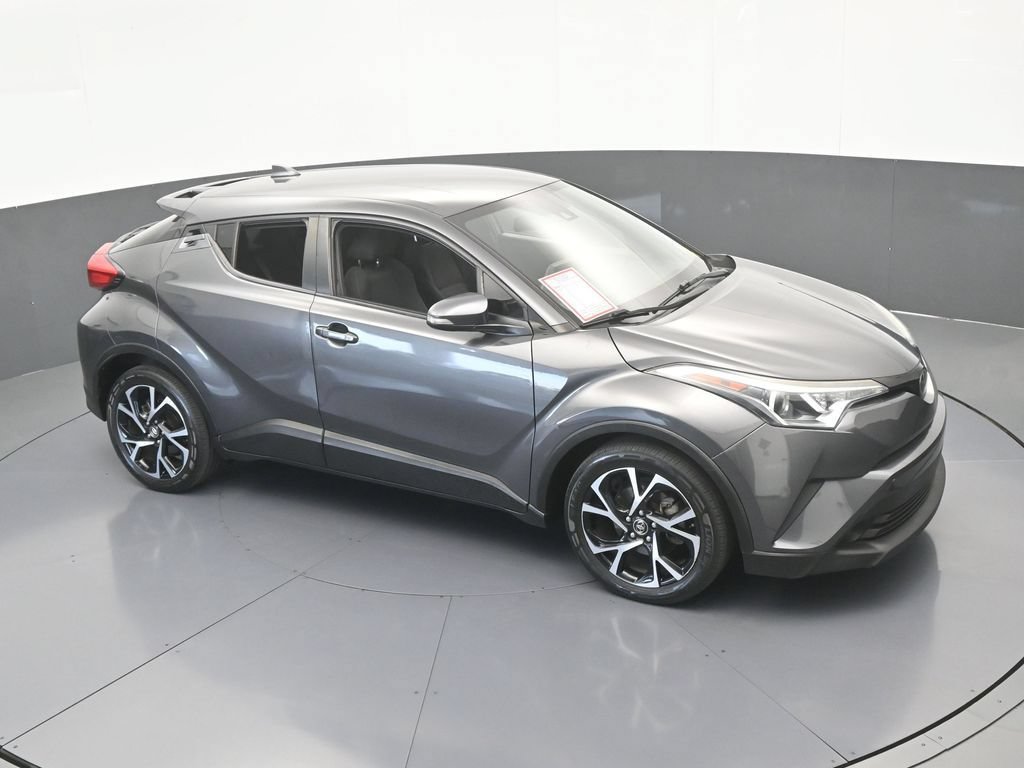 Used 2019 Toyota C-HR XLE FWD image 44