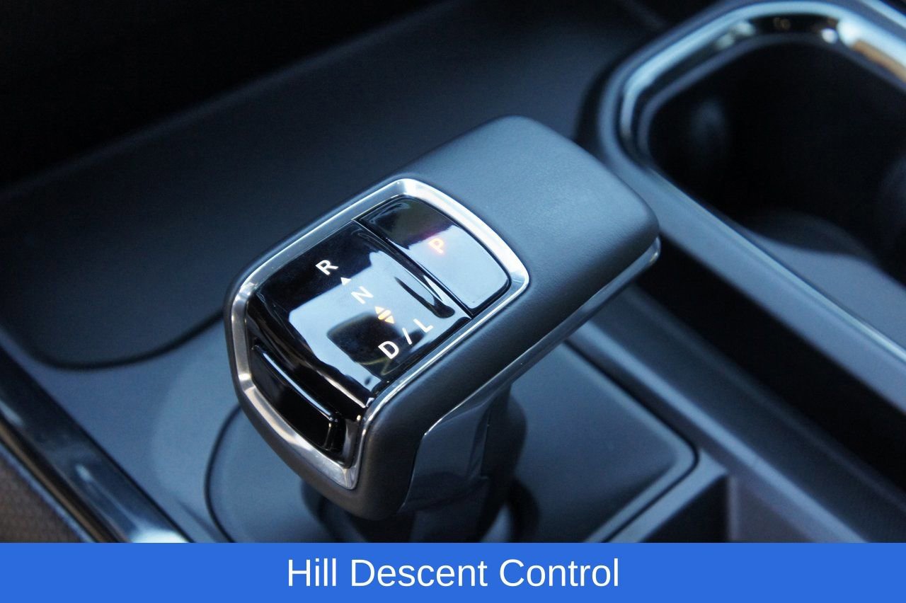 Used 2024 Chevrolet Silverado 1500 ZR2 w/ Technology Package image 24