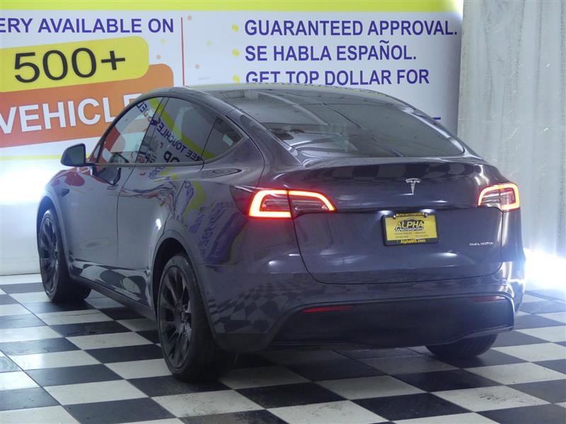 Used 2023 Tesla Model Y Long Range AWD/4WD image 3