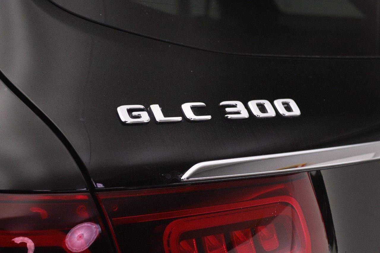 Certified 2022 Mercedes-Benz GLC 300 image 22