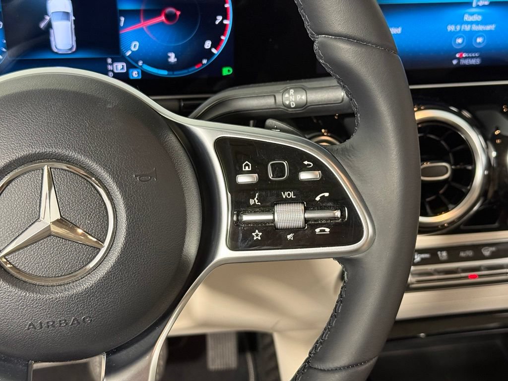 Used 2021 Mercedes-Benz GLA 250 4MATIC image 21