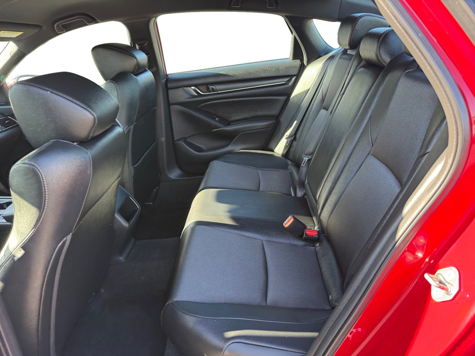 Used 2019 Honda Accord Sport image 16