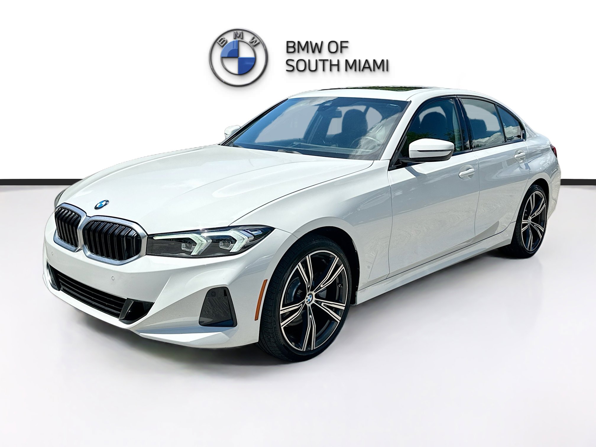 Certified 2023 BMW 330i Sedan w/ Driving Assistance Package RWD image 3