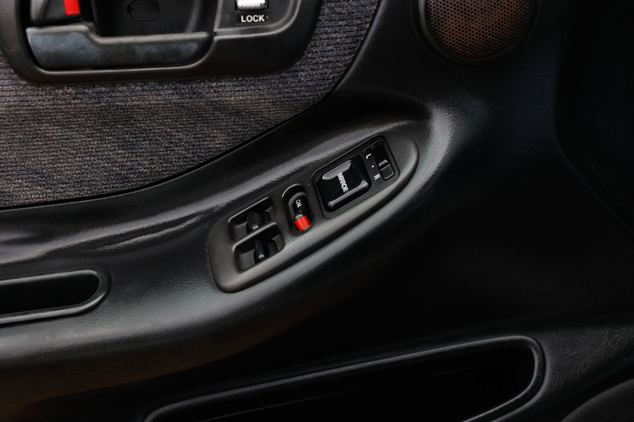 Used 1997 Acura Integra LS image 38