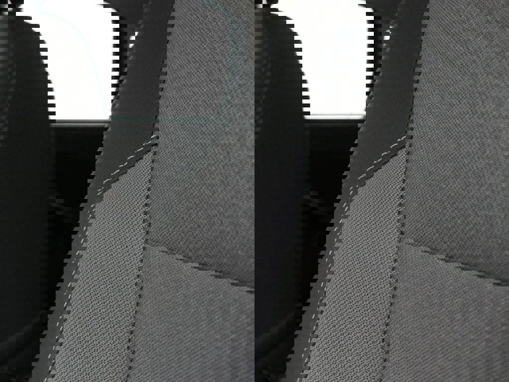 Used 2017 Ford Escape SE image 13