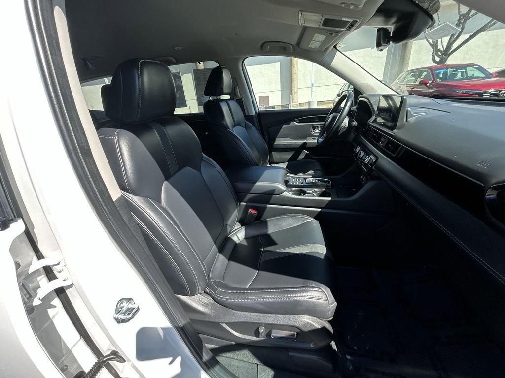 Certified 2023 Honda Pilot EX-L image 25