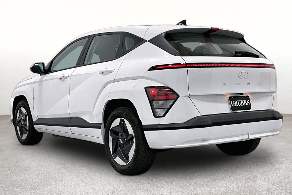 Used 2024 Hyundai Kona SE FWD image 15