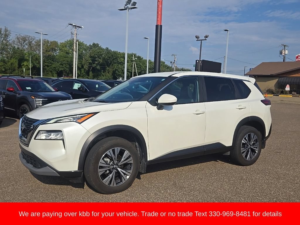 Used 2023 Nissan Rogue SV AWD/4WD image 3