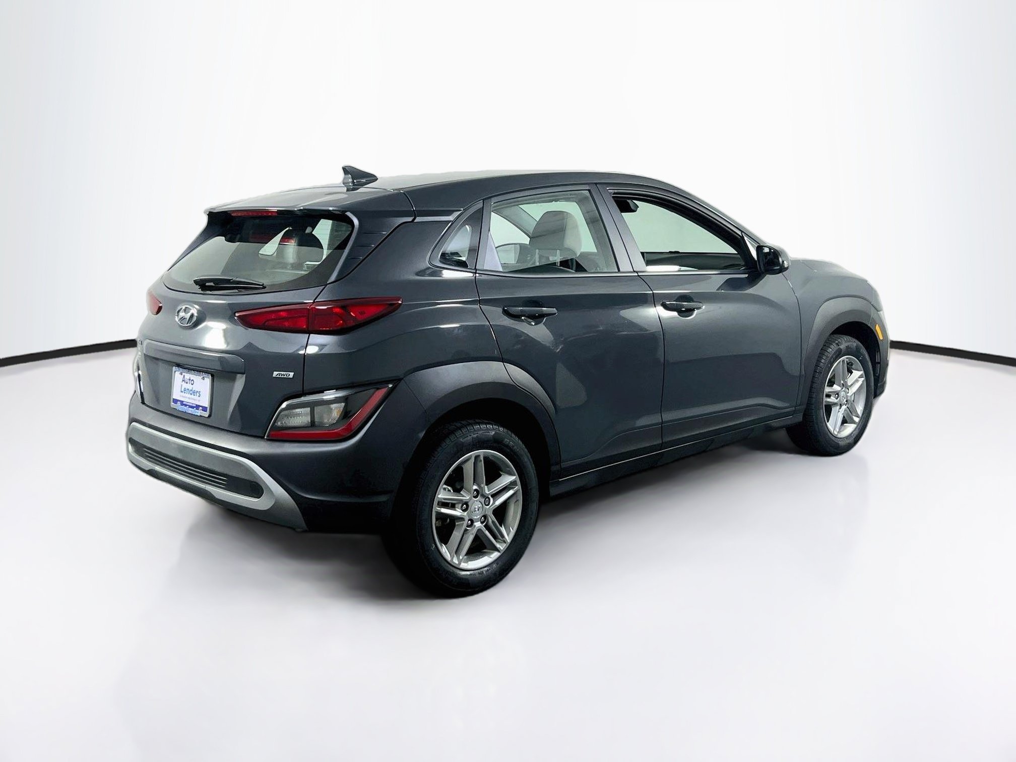 Used 2023 Hyundai Kona SE w/ Cargo Package AWD/4WD image 5