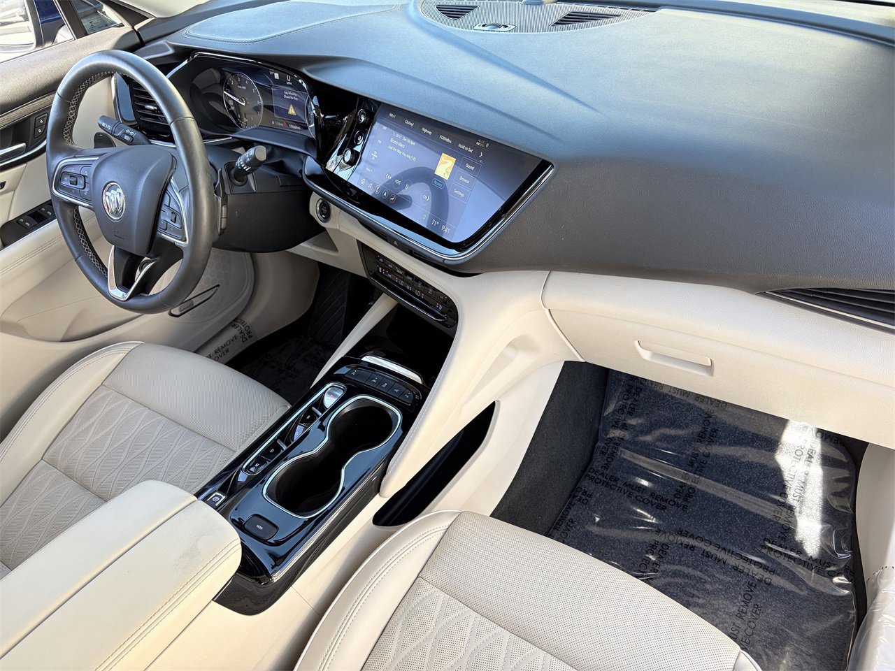 Used 2023 Buick Envision Avenir image 12