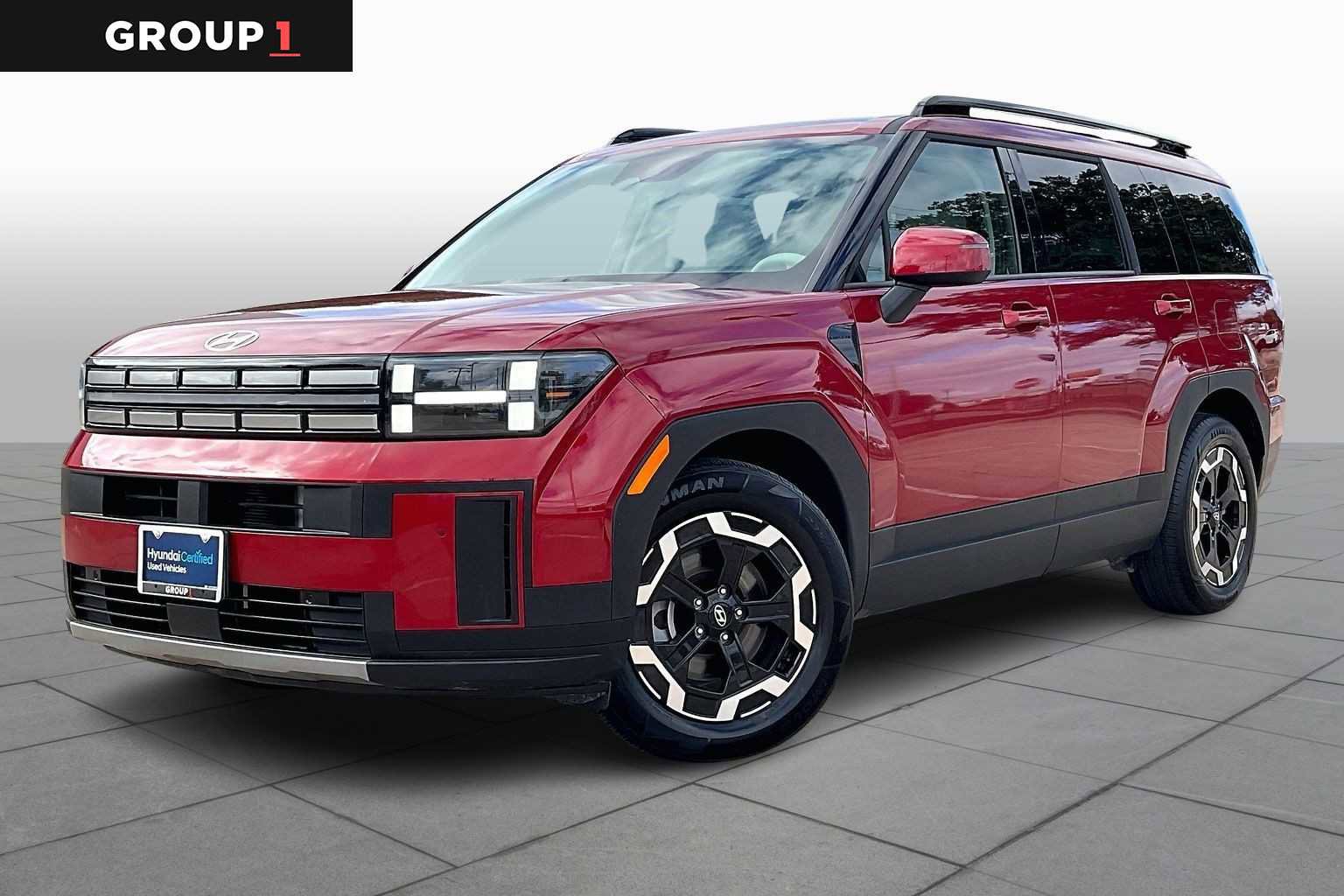 Used 2025 Hyundai Santa Fe SEL image 1