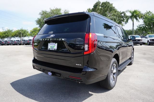 New 2027 Ford Expedition Max Active RWD image 7