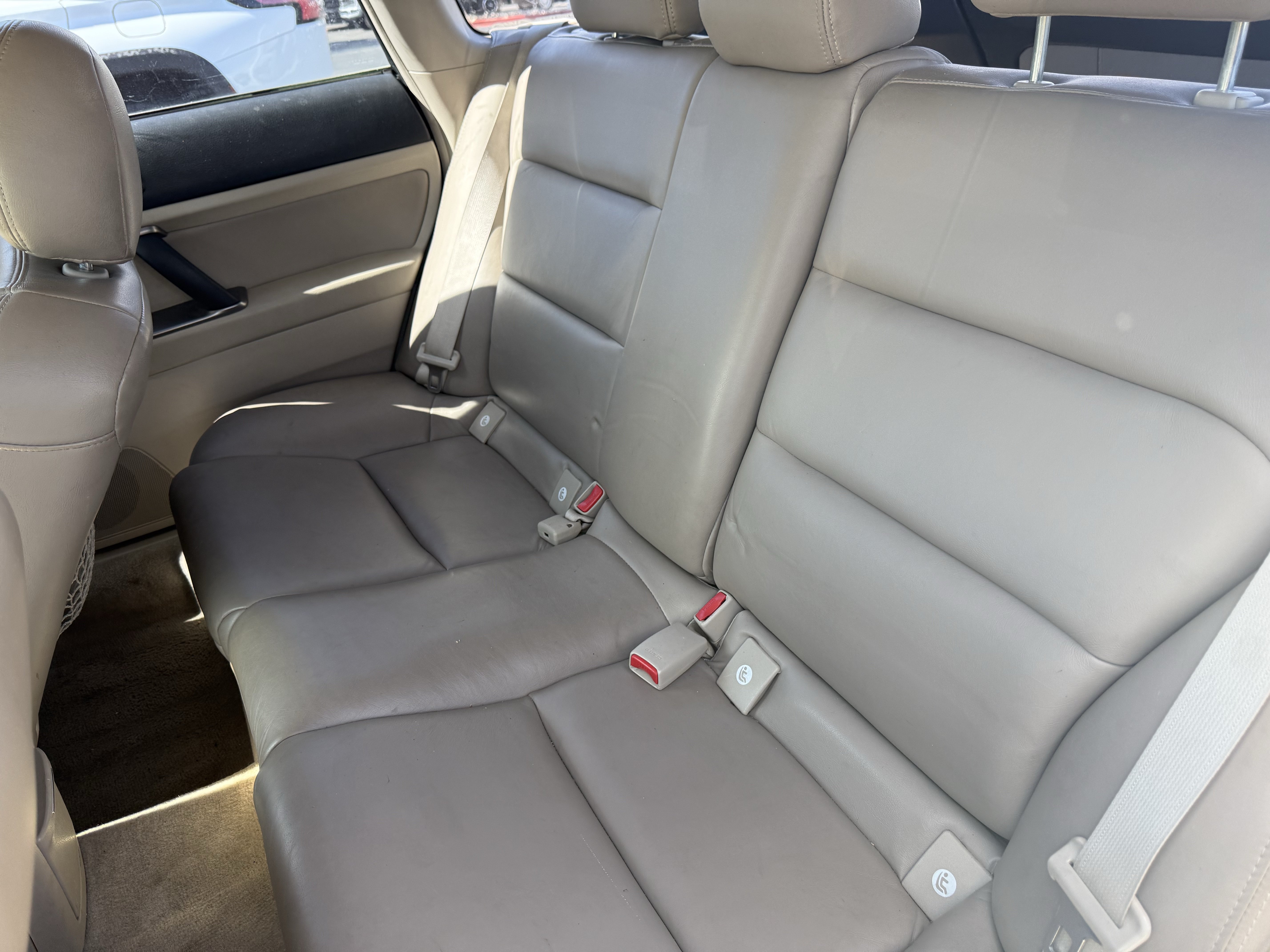 Used 2005 Subaru Outback 2.5i AWD/4WD image 19
