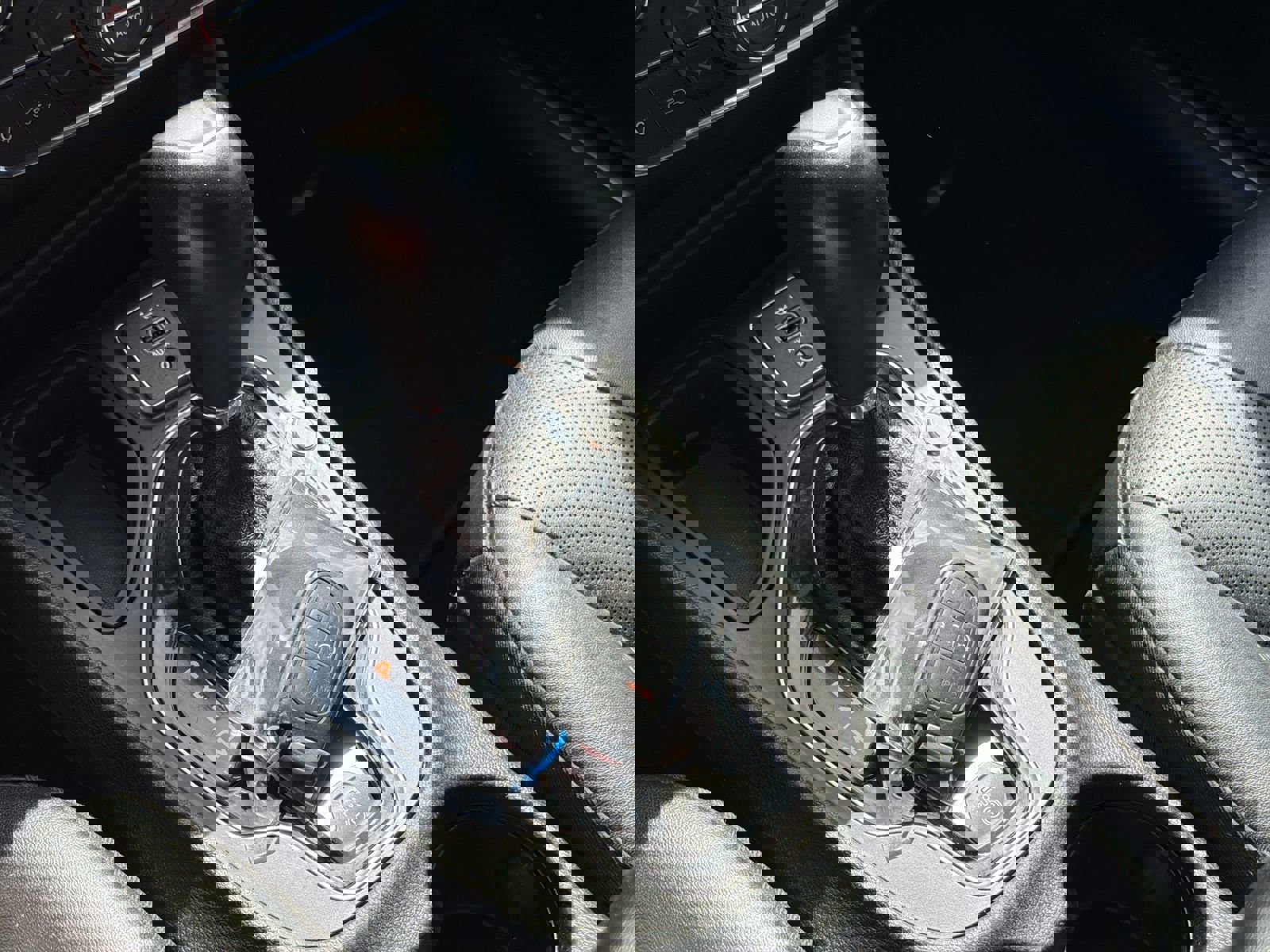 Used 2020 Jeep Cherokee Limited image 35