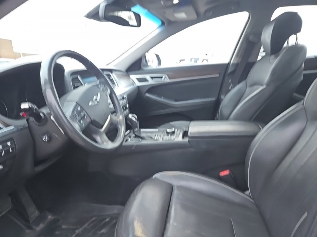 Used 2017 Genesis G80 3.8 w/ Option Group 03 image 21