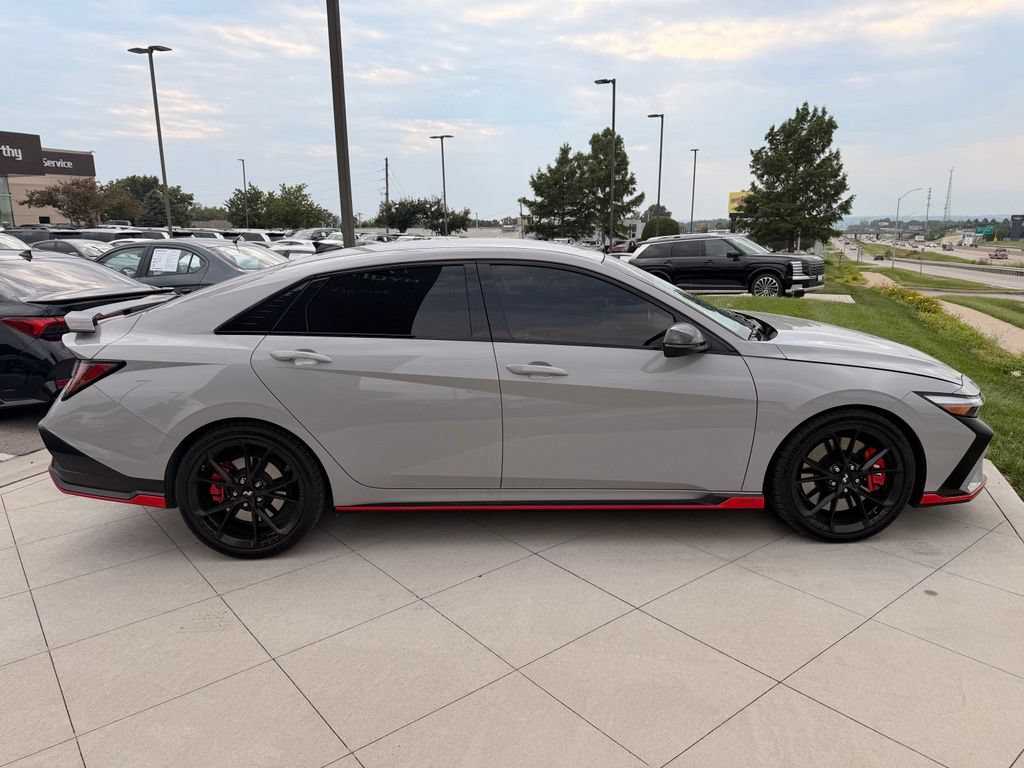 Used 2025 Hyundai Elantra N FWD image 10