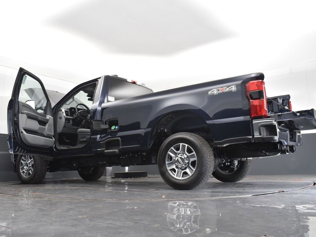 New 2025 Ford F250 XLT w/ 360-Degree Camera Package image 36