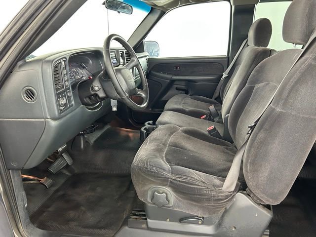 Used 2002 Chevrolet Silverado 2500 LS w/ Snow Plow Prep Pkg AWD/4WD image 29