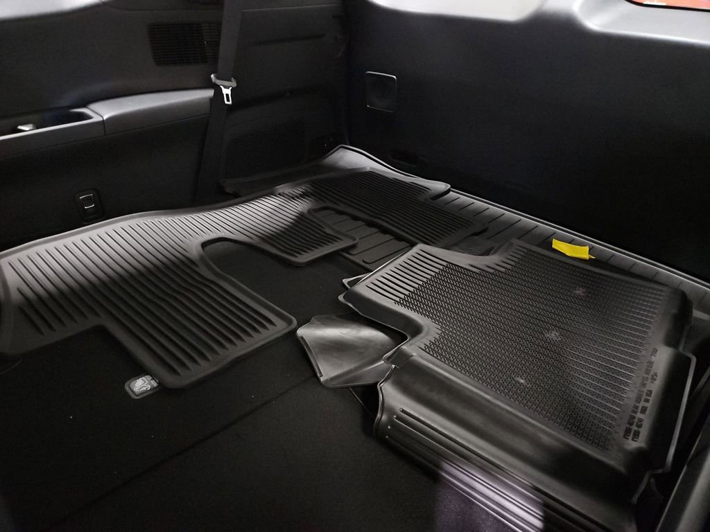 New 2026 Toyota Grand Highlander AWD Hybrid image 25