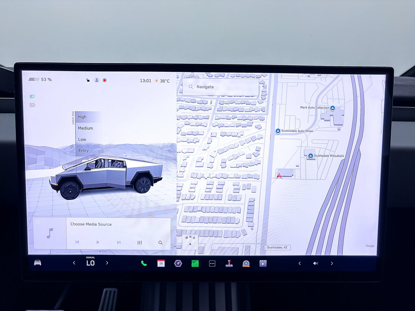 Used 2025 Tesla Cybertruck Cyberbeast AWD/4WD image 6