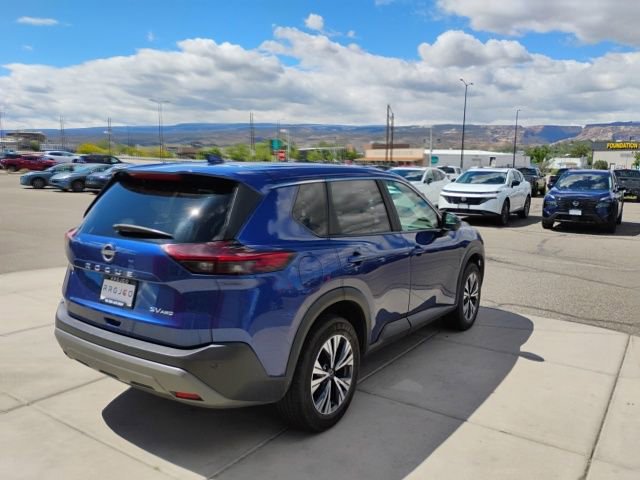 Used 2023 Nissan Rogue SV AWD/4WD image 5
